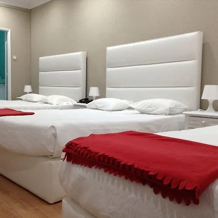 Residencial S. Jorge Hotel *